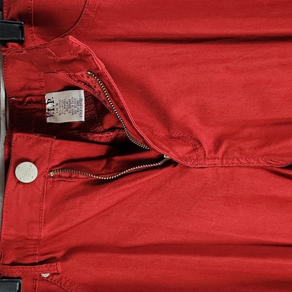NWOT, VIP, women's Red pants, stretchy fabric, Size 18 - Picture 6 of 9